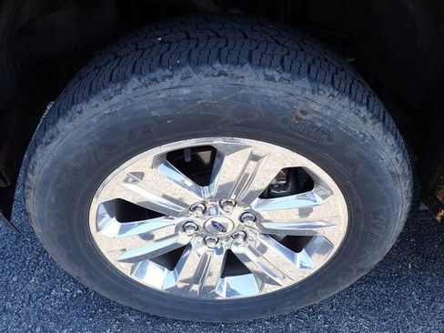 Used 2019 Ford F150 XLT w/ Equipment Group 302A Luxury image 10