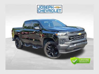 Used 2025 Chevrolet Colorado W/T