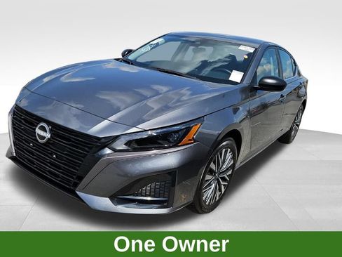 Used 2026 Nissan Altima 2.5 SV AWD/4WD image 3