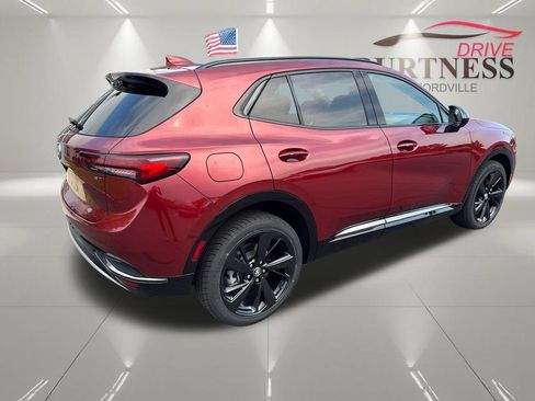 Certified 2022 Buick Envision Essence w/ Technology Package II AWD/4WD image 8