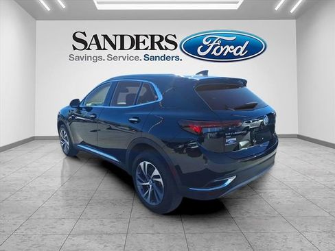 Used 2023 Buick Envision Essence image 4