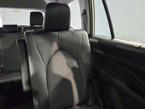 Certified 2024 Toyota Grand Highlander AWD image 14