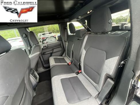 Used 2025 Ford Bronco Big Bend AWD/4WD image 30