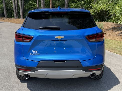 Used 2024 Chevrolet Blazer LT w/ Convenience Package FWD image 42