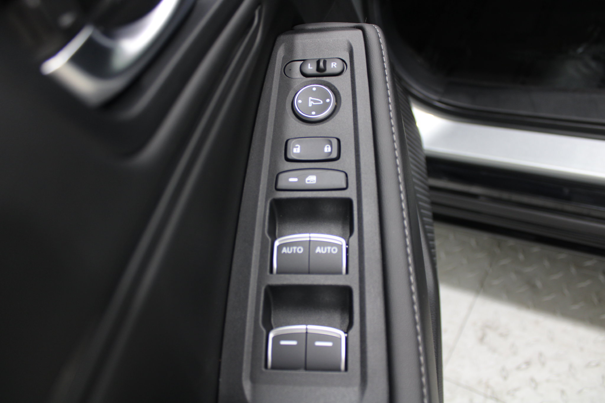 Used 2024 Honda Accord Sport image 40