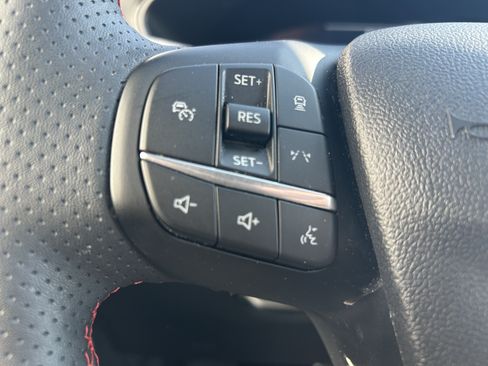 Used 2024 Ford Escape ST-Line Elite AWD/4WD image 24