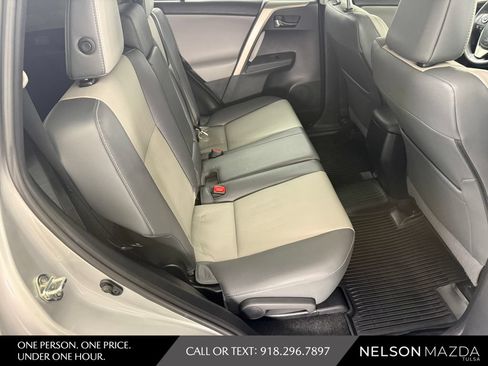 Used 2014 Toyota RAV4 Limited w/ Technology Package FWD image 46