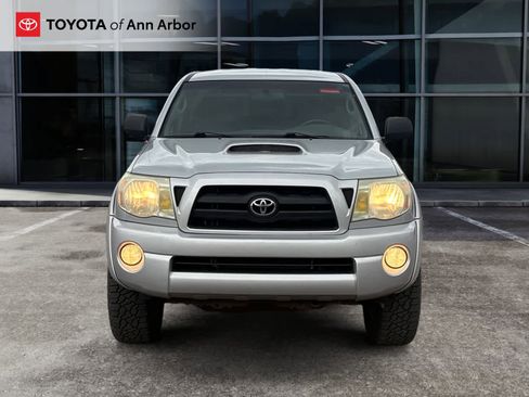 Used 2005 Toyota Tacoma PreRunner RWD image 6