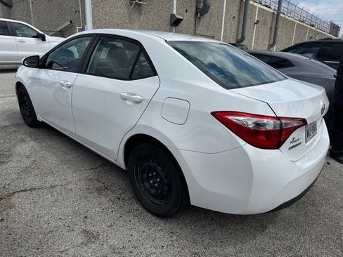 Used 2016 Toyota Corolla LE FWD image 4