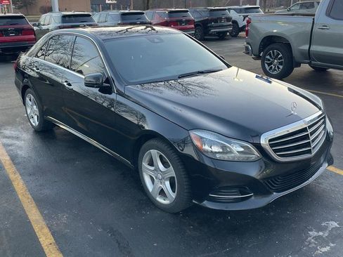 Used 2015 Mercedes-Benz E 350 4MATIC Sedan image 4