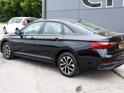Used 2025 Volkswagen Jetta S FWD image 6