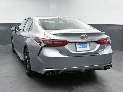 Used 2023 Toyota Camry XSE FWD image 6