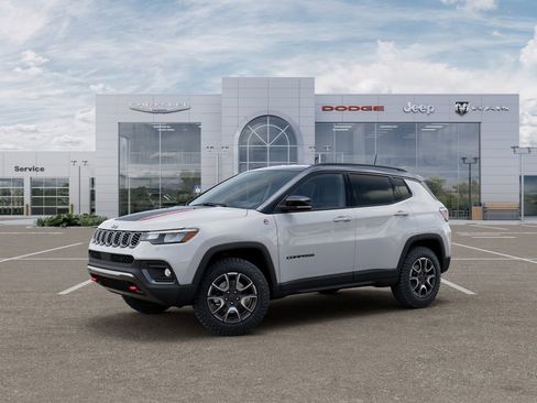 New 2026 Jeep Compass Trailhawk AWD/4WD image 2