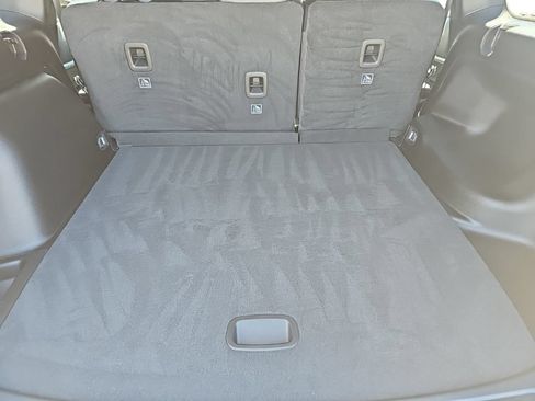 Certified 2025 Jeep Grand Cherokee Limited AWD/4WD image 22