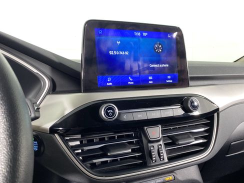 Used 2020 Ford Escape SE FWD image 28