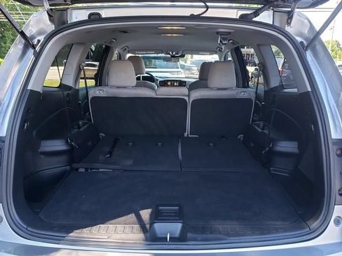 Used 2020 Honda Pilot EX image 5