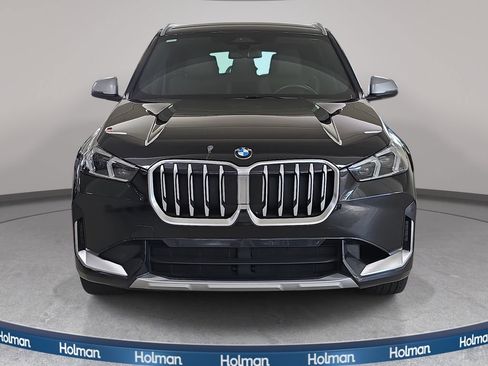 Used 2023 BMW X1 xDrive28i w/ Convenience Package AWD/4WD image 3