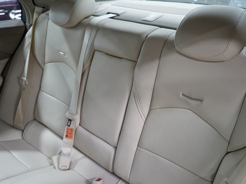 Used 2016 Cadillac CTS Luxury RWD image 16