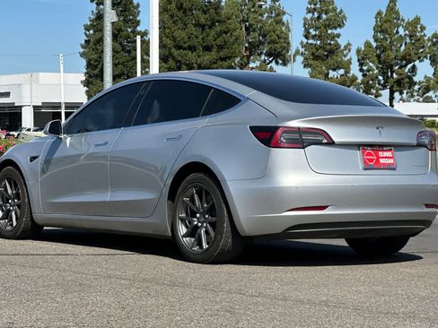 Used 2018 Tesla Model 3 Long Range image 6