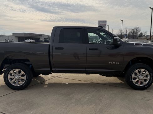 New 2026 RAM 2500 Big Horn AWD/4WD image 13