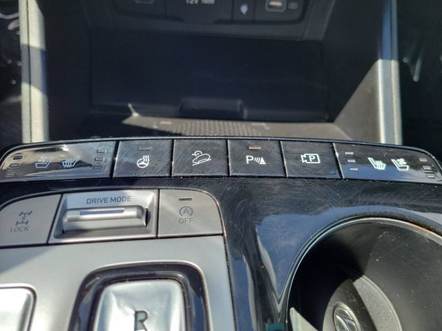Used 2024 Hyundai Tucson Limited AWD/4WD image 34