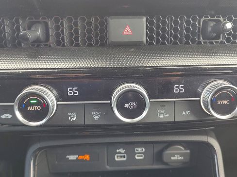 Used 2025 Honda CR-V EX-L image 12