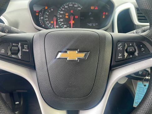 Used 2020 Chevrolet Sonic LT image 19