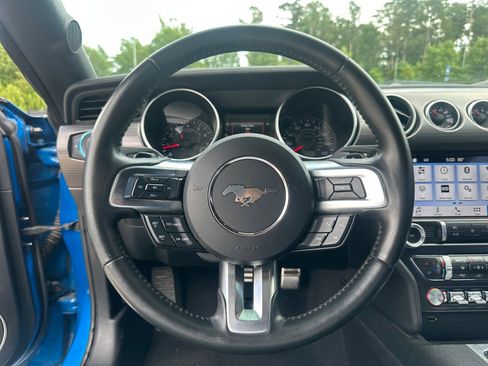 Used 2019 Ford Mustang GT Premium w/ GT Performance Package RWD image 14