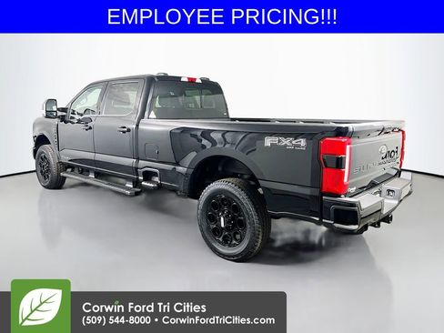 New 2026 Ford F250 XLT w/ XLT Premium Package AWD/4WD image 11