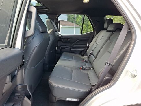 Certified 2025 Toyota 4Runner TRD Off-Road Premium w/ Tow Technology Package AWD/4WD image 11