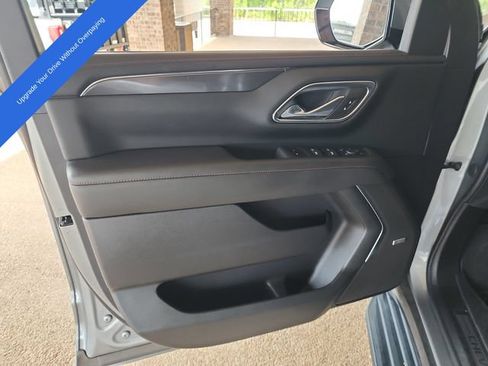 Used 2024 Chevrolet Tahoe RST w/ Luxury Package RWD image 9