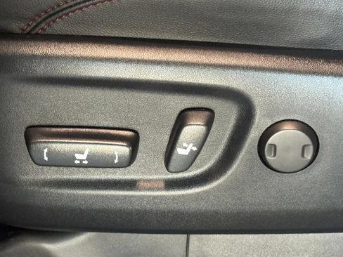 Used 2024 Toyota 4Runner TRD Pro AWD/4WD image 18