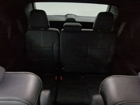 New 2025 GMC Acadia Elevation w/ Elevation Premium Package image 25