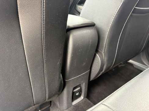 Used 2020 Ford EcoSport SES w/ SES Black Appearance Package image 18