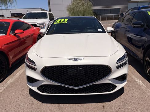 Used 2022 Genesis G70 3.3T Launch Edition RWD image 2