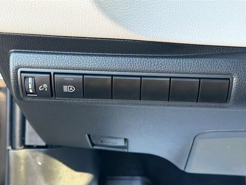 Used 2024 Toyota Corolla SE w/ SE Premium Package FWD image 33
