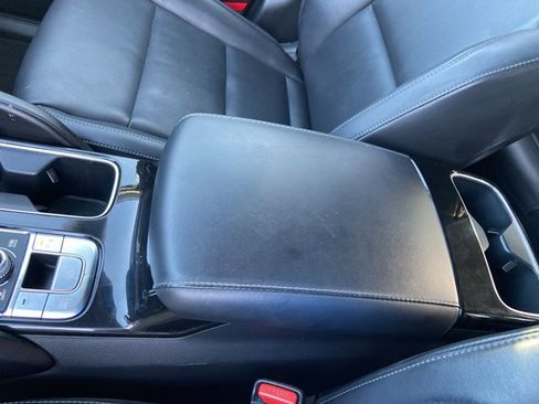 Used 2025 Kia Telluride S AWD/4WD image 43