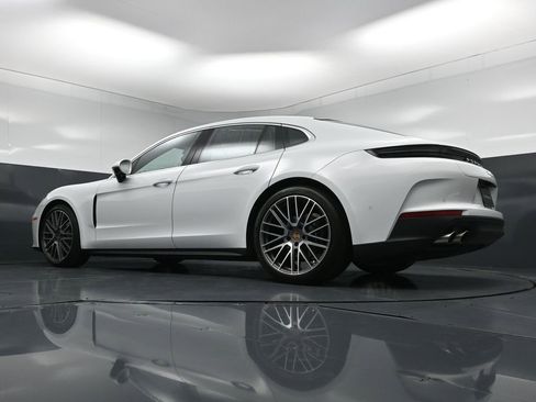 New 2026 Porsche Panamera 4 AWD/4WD image 22