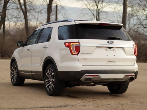 Used 2017 Ford Explorer Platinum image 5