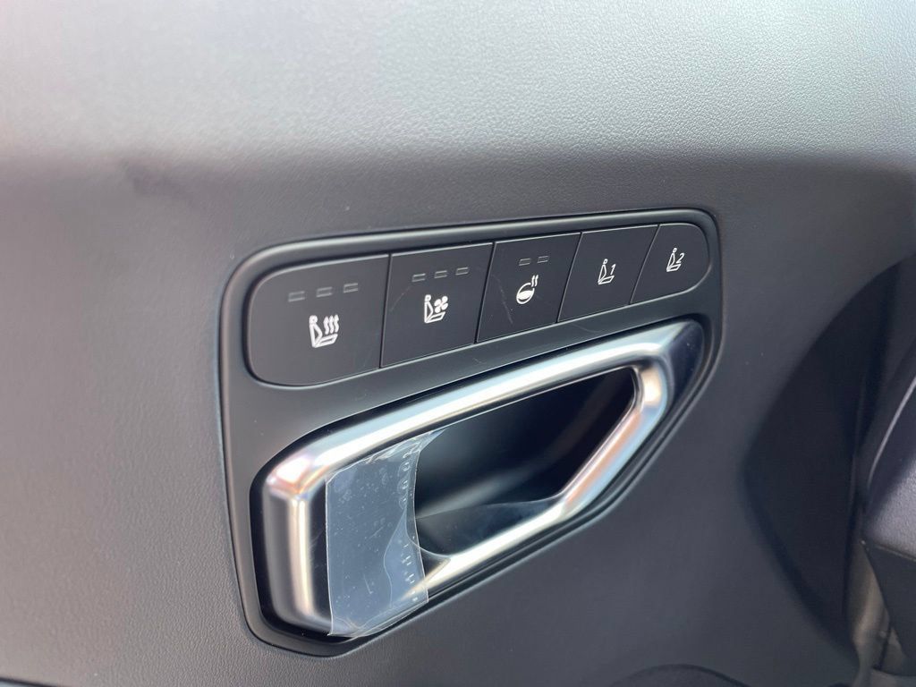 New 2026 Kia K4 GT-Line w/ GT-Line Premium Package FWD image 24
