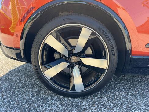 Used 2025 Porsche Macan Turbo Electric image 33