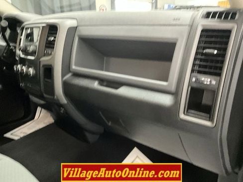 Used 2013 RAM 1500 Express AWD/4WD image 35