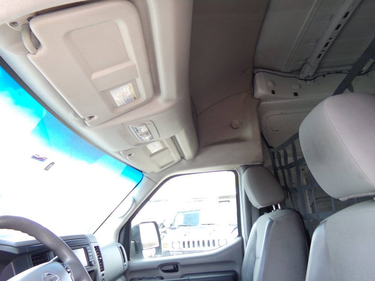 Used 2016 Nissan NV 2500 SL w/ Technology Package RWD image 8