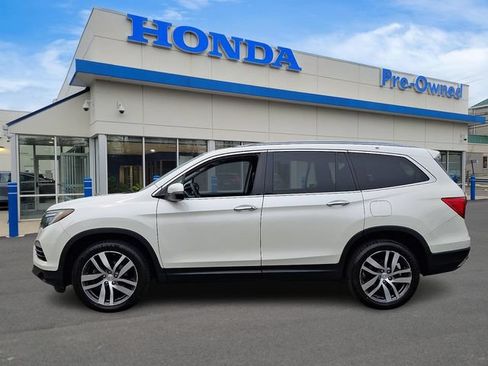 Used 2017 Honda Pilot Elite image 7