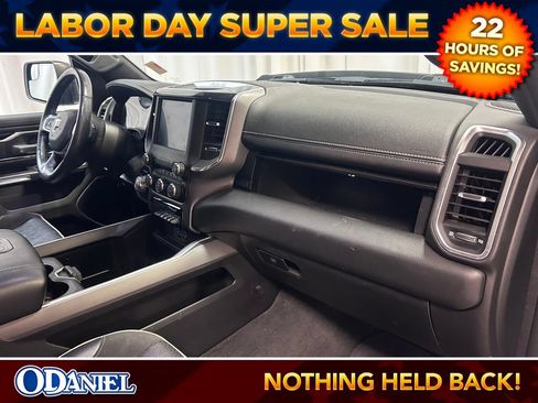 Used 2022 RAM 1500 Laramie w/ Sport Appearance Package AWD/4WD image 23