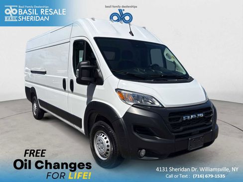 Used 2025 RAM ProMaster 3500 w/ Convenience Group FWD image 1