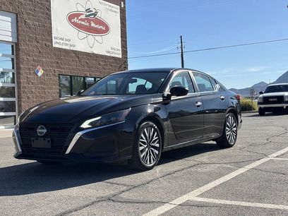 Used 2024 Nissan Altima 2.5 SV