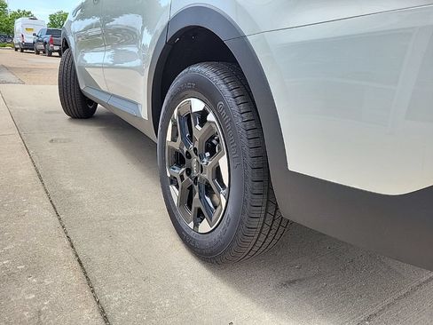 New 2026 Kia Sorento S AWD/4WD image 18