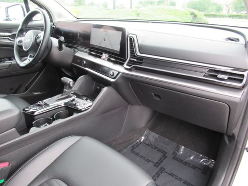 Used 2023 Kia Sportage SX FWD image 11