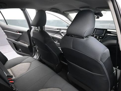 Used 2022 Toyota Camry LE FWD image 20